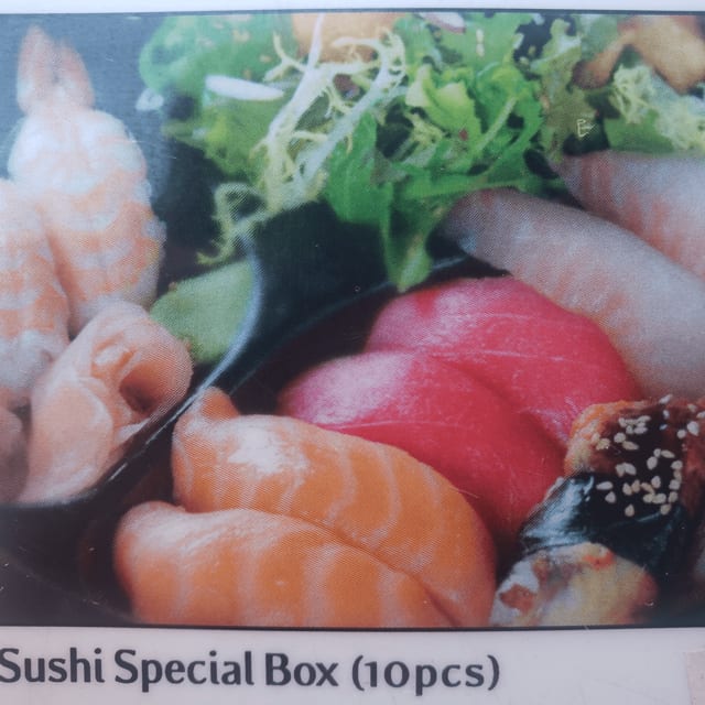 Sushi Special Box (10pcs sushi).