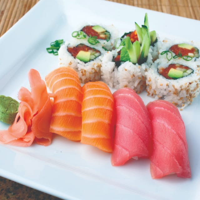 Sushi (4 Pieces) and Roll (6 Pieces) Combo.