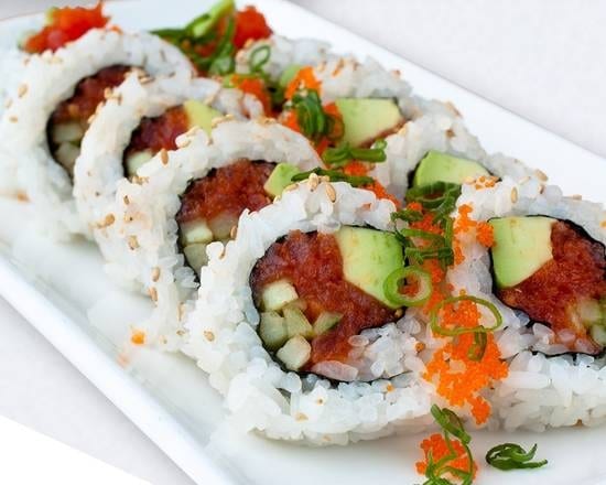 100 Pieces Spicy Tuna Roll.